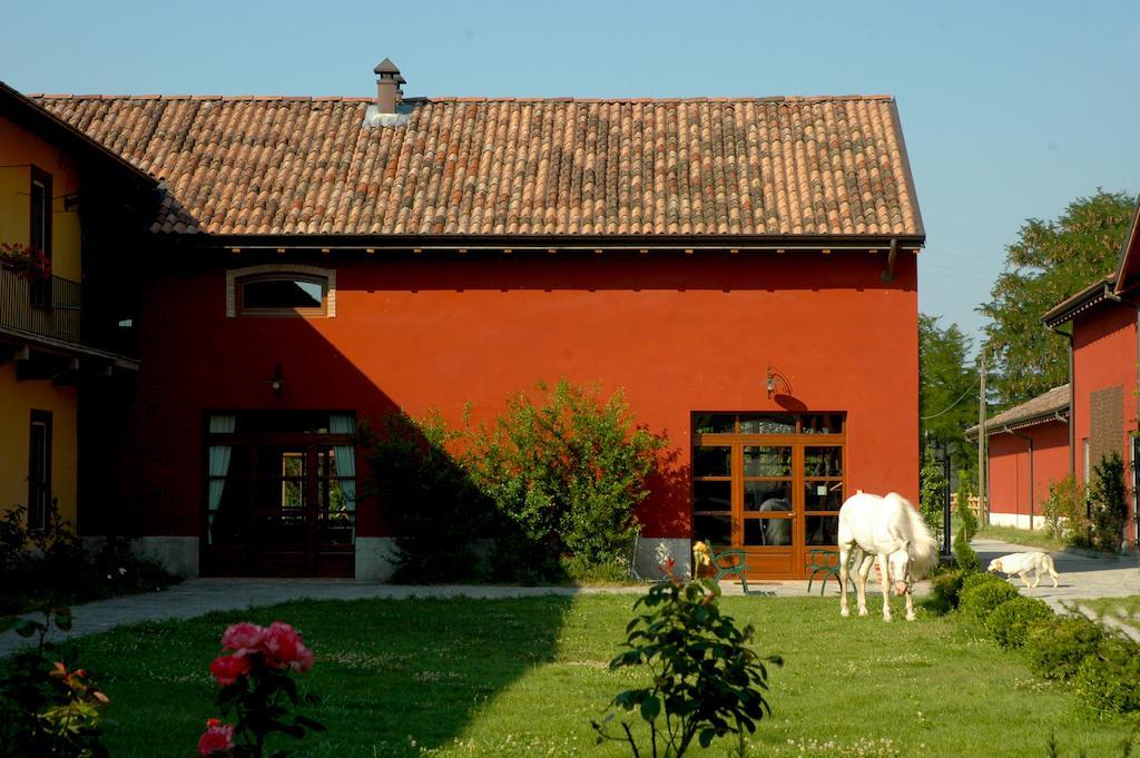 Agriturismo Cascina Maiocca Mediglia エクステリア 写真